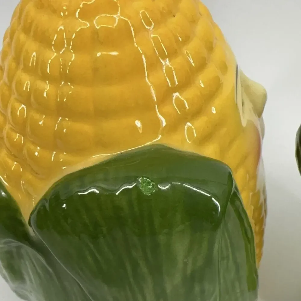 Clay Art Anthropomorphic Corn & Broccoli Salt & Pepper Shakers Ceramic 1992